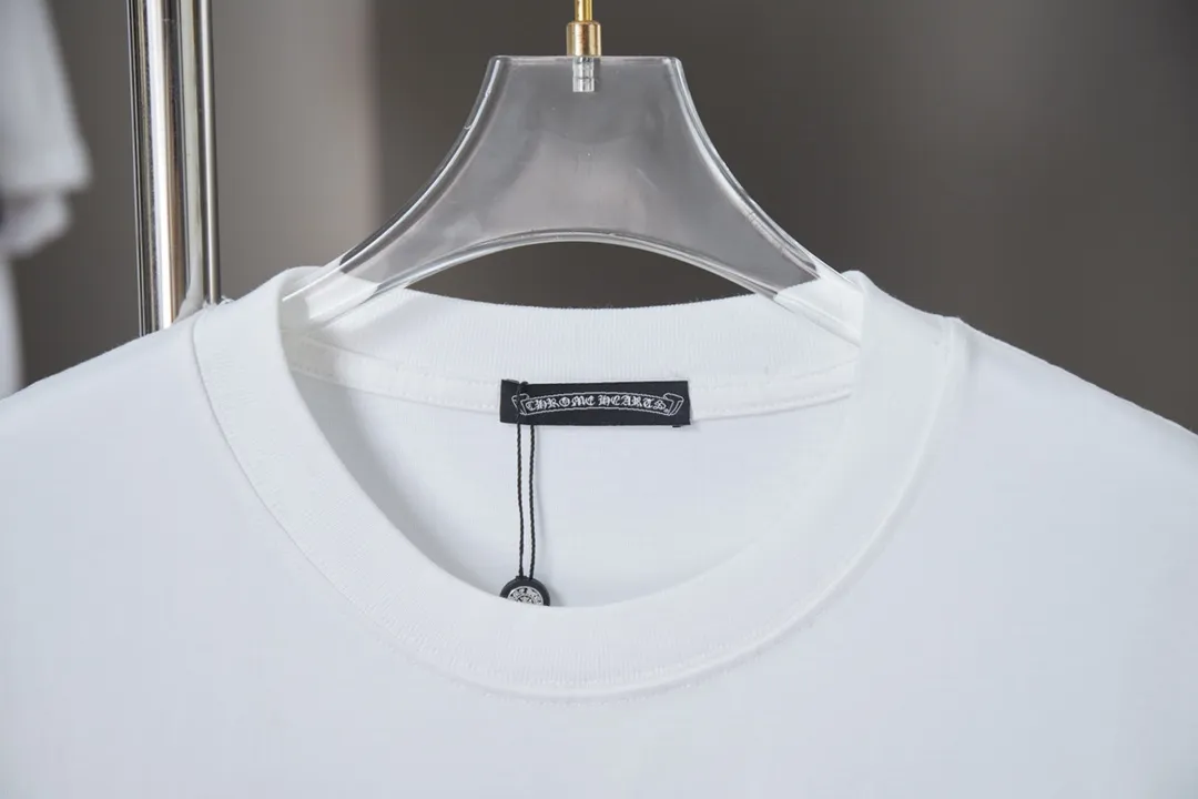 🅿️200 Ch*ome Hearte 25SS early spring new style, appliqué embroidered heart cross short sleeves, light luxury, essential item for daily commuting for men and women, correct version, welcome to compare, detailed features · 320g 100% pure cotton double yarn jersey fabric · Custom dyed in the same vat, special thickened 32 pieces double-strand 1X1 thread · Imported Tajima machine embroidery tatami embroidery ➕This cloth patch embroidery · Hand-stitched Croxin hardware · Double-needle cross-stitching process · Original main mark, washed tag, branded moisture-proof paper packaging Color: black/white/pink Size: S/M/L/XL
